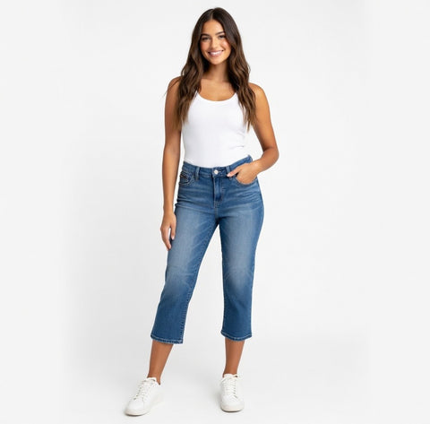 Apt 9 Blue Cotton Capri Jeans Women Size 8 Mid Rise 23" Inseam Stretch VG