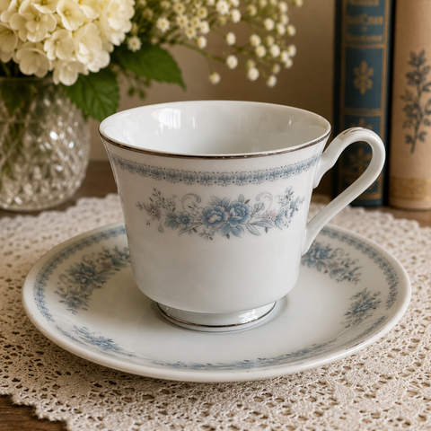 Christine Fine Porcelain China Japan Teacup Saucer Set Blue Floral Platinum VG