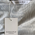 Mangopop Women's Black White Zebra Print Bodysuit Size S Long Sleeve V-Neck NWT