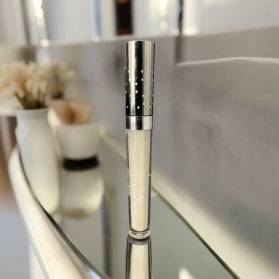 Sally Hansen Diamond 12 Hr Lip Treatment Lip Gloss ASSCHER Moisturizing New