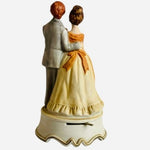 Vintage LEFTON Musical Dancing Couple Figurine Ceramic Statue Wedding Gift 7”