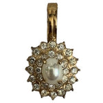 Vintage 1970s Roman Brand Gold Tone Rhinestone Faux Pearl Clasp Pendant VG