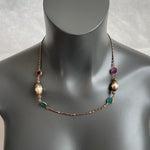 Vintage Bohemian Framed Pearl Rhinestone Gold Tone Women's Necklace 21"