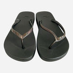Gap Womens Size 6 Metallic Pewter Flip Flops Sandals NWOT