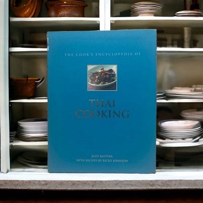 Judy Bastyra The Cook's Encyclopedia of Thai Cooking Cookbook 256 Pages Good+