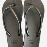 Gap Womens Size 6 Metallic Pewter Flip Flops Sandals NWOT