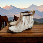 Matisse Mustang White Distressed Leather Ankle Booties Women's Size 8.5 Cowboy