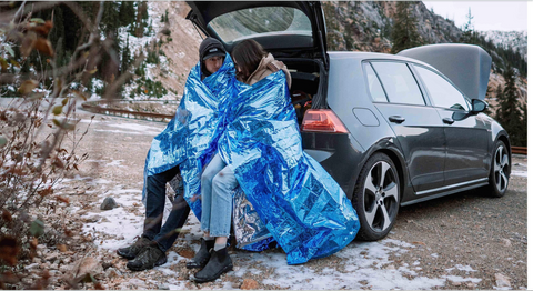 Oceas XL Mylar Emergency Survival Blankets 4 Pack Camping Hiking Disaster NIP