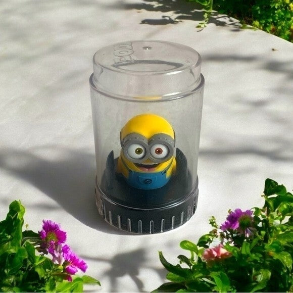 Good2Grow Podz Despicable Me Bob Minion Juice Topper Figurine Hasbro 3" Good
