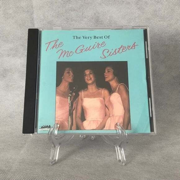 CD  McGuire Sisters ‎– The Very Best of The McGuire Sisters
