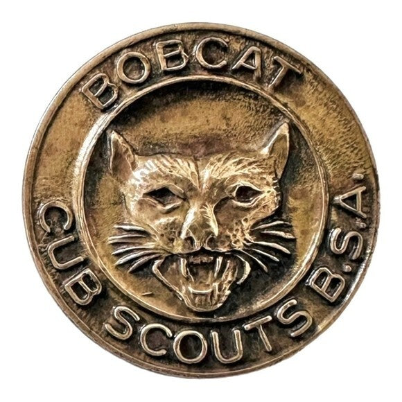 Vintage Boy Scout Cub Scout Bobcat Pin 3/4 Gold Tone Metal BSA Badge Collectible