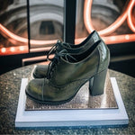 KAMMI Italy Chameleon Green Leather Lace-Up Heeled Ankle Booties Size 5.5
