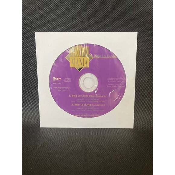 Rare CD Grupo Mania - Bajo La Lluvia