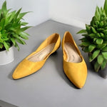 Time And Tru Yellow Gold Velvet Point Toe Ballet Flats Slip On Shoes 8.5 NWOT