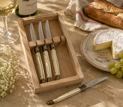 Vintage Laguiole French Cheese/Spreader Knives Set of 4 Wood Box Ivory Handle VG