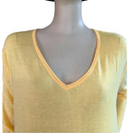ZARA Women's Yellow V-Neck Knit Sweater Size M Long Sleeve Elastic Hem Pullover