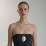Women's Double Strand Silver Tone Dainty Leaf Pendant Necklace 18" Openwork VG