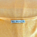 ZARA Women's Yellow V-Neck Knit Sweater Size M Long Sleeve Elastic Hem Pullover