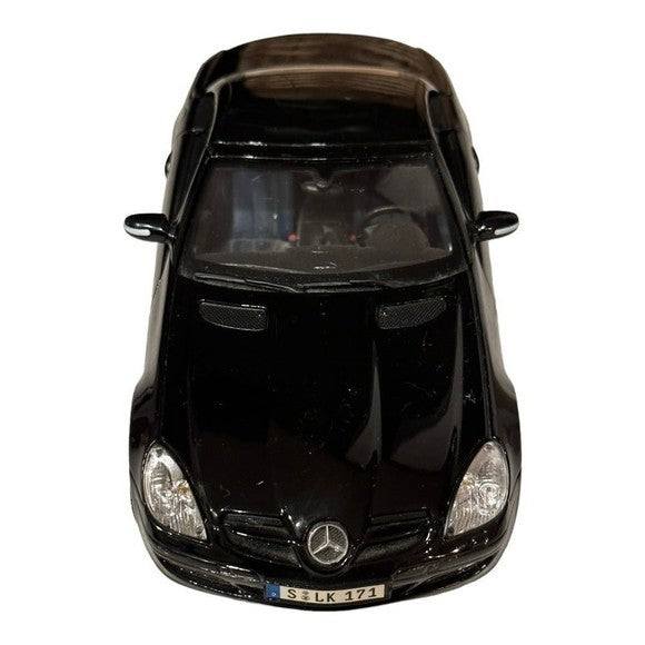 Maisto Mercedes Benz SLK 1:18 Scale Diecast Model Car Black Opening Doors Hood