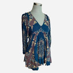 FREE PEOPLE Girl Talk Tunic XS Blue Paisley V Neck Balloon Sleeve Boho VG