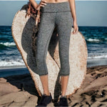 Victoria's Secret Knockout Tight Capri Leggings M Gray Compression Stretch VG
