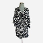 Dokotoo Black White Pattern Oversized V Neck Romper Jumpsuit Women’s Large NWT