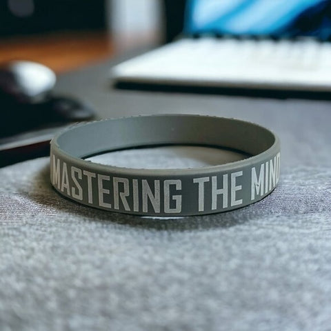 Grey Rubber Wristband Mastering Mind Body Unisex Motivational Bracelet Stretchy